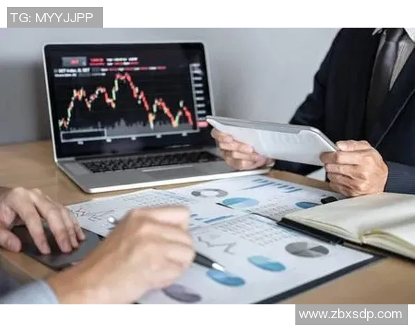 探索CSGO战术中的LNG节奏体系与团队配合策略分析