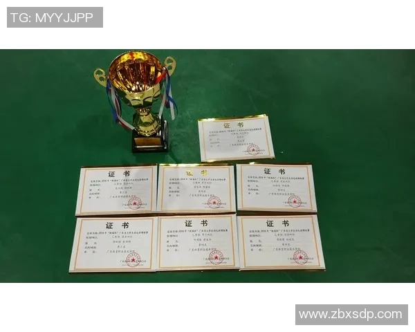 李强独家分享羽毛球技巧与训练心得助你提升竞技水平